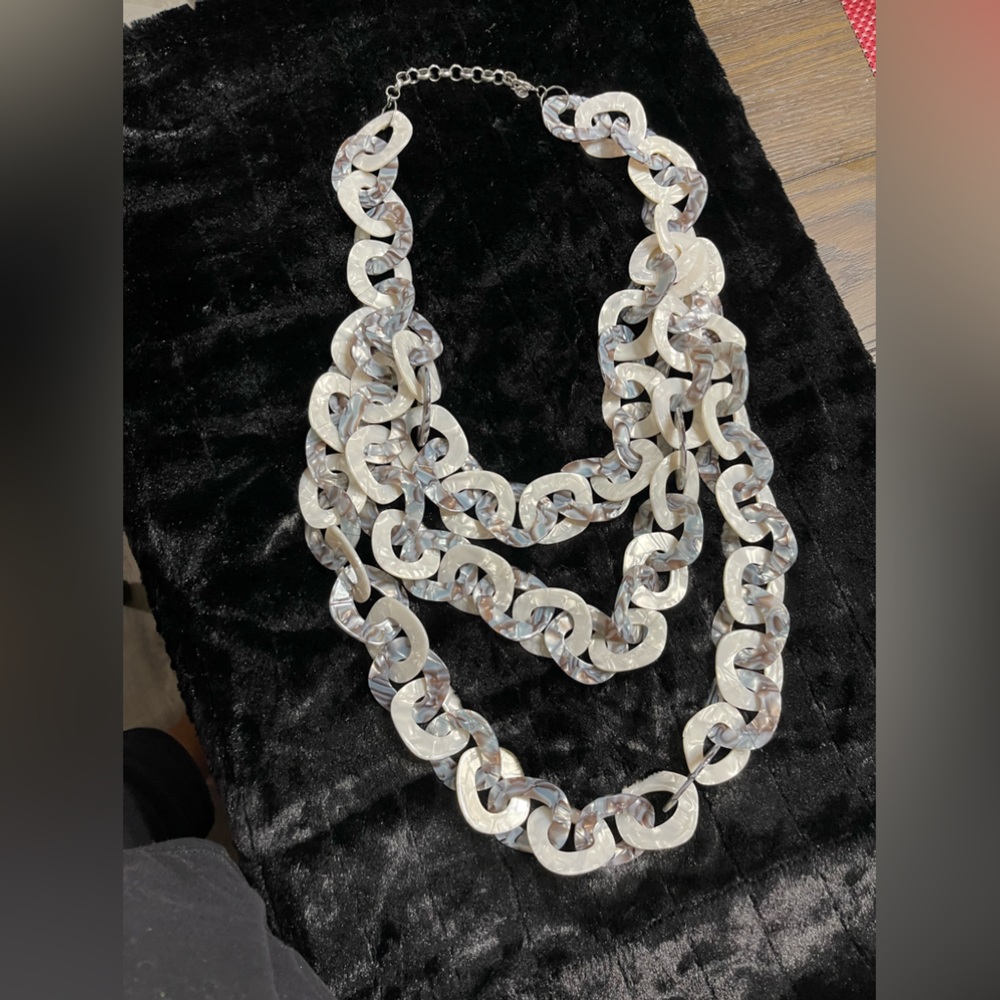 Sassy Jones Zaria Necklace
